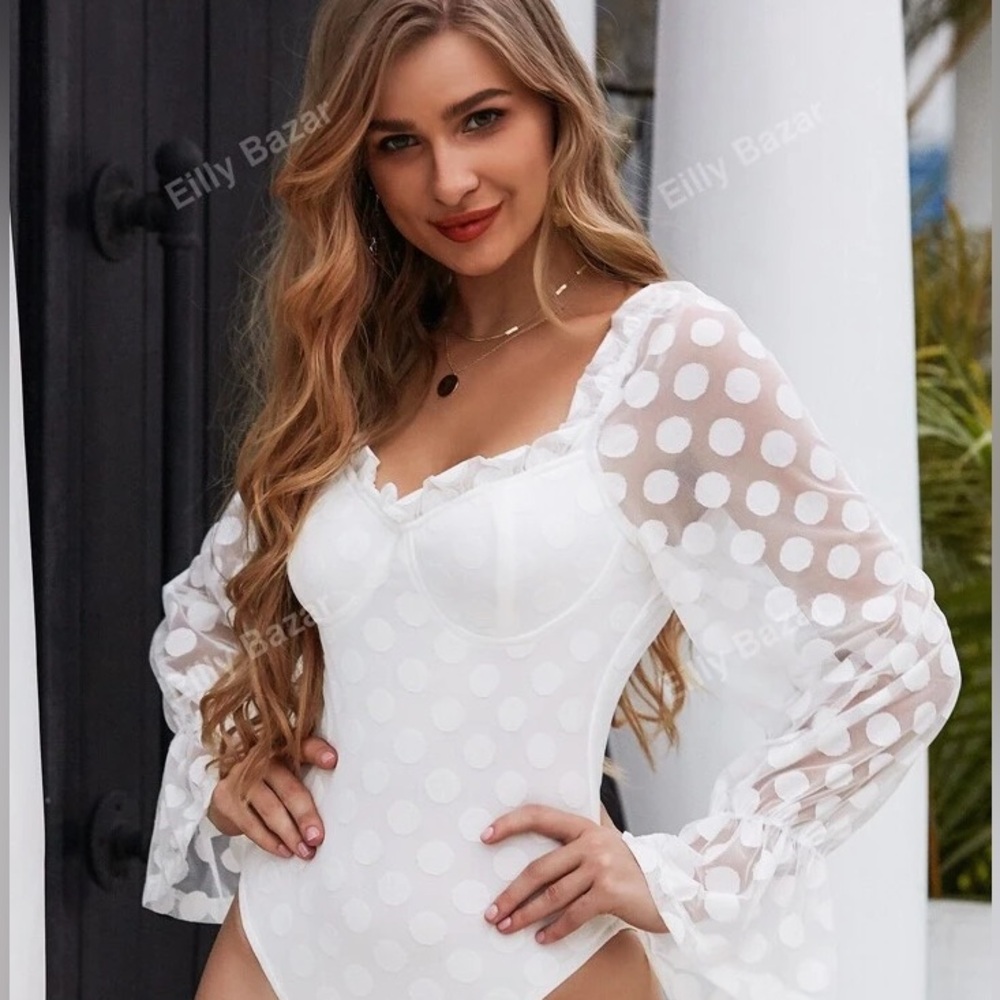 Eilly Bazar White polkadot bodysuit